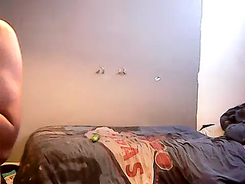 Snapshot of twinkerbell344 chatting on October 14, 2025, 12:33 am twinkerbell344 online show from October 14, 2025, 12:33 am