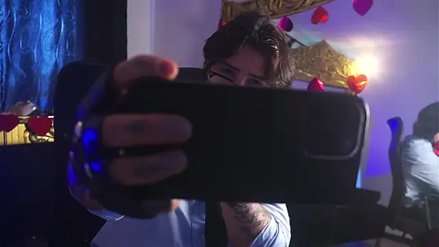 dantecoppolaa  online show from February 15, 2025, 5:07 pm