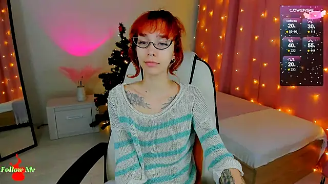 LeylaNoiry online show from January 4, 2025, 2:46 pm