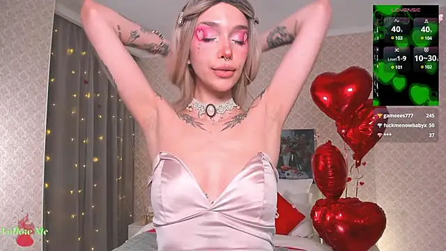 LeylaNoiry online show from February 14, 2025, 5:46 pm