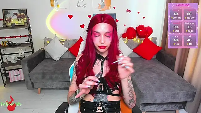 LeylaNoiry online show from February 19, 2025, 2:44 pm