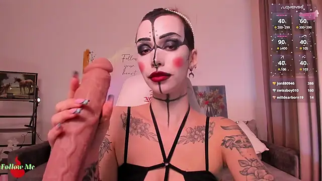 LeylaNoiry online show from February 26, 2025, 6:32 pm