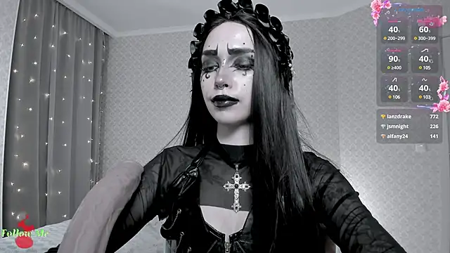 LeylaNoiry online show from March 22, 2025, 6:03 pm