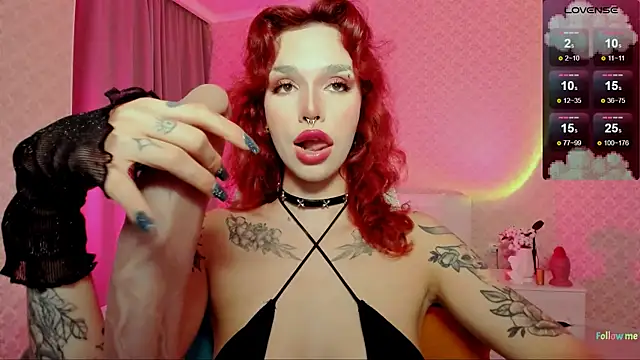 LeylaNoiry online show from September 17, 2025, 5:58 pm