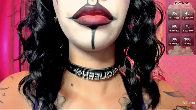 LeylaNoiry online show from October 4, 2025, 1:20 pm