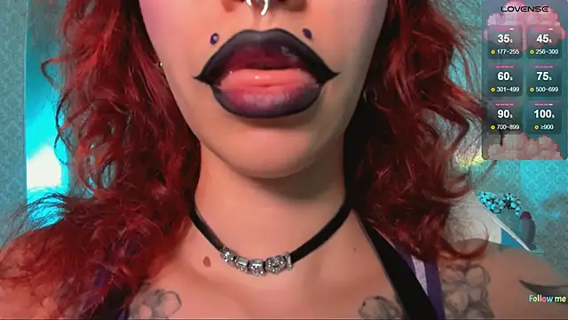 LeylaNoiry online show from October 16, 2025, 2:40 pm