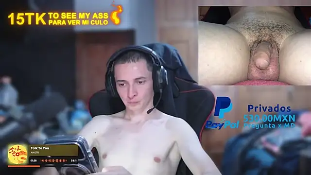 XxEnderxX online show from March 26, 2026, 6:57 pm