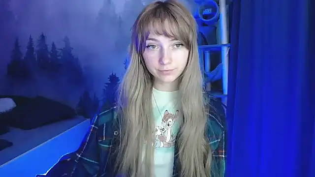 LuciaYoung online show from December 16, 2024, 10:29 am