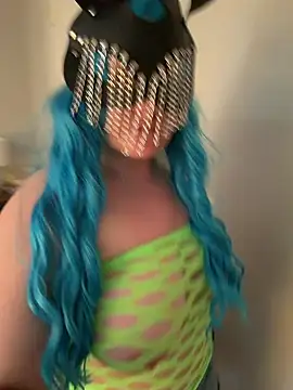 Snapshot of sammyspencer chatting on April 13, 2026, 5:51 pm sammyspencer online show from April 13, 2026, 5:51 pm