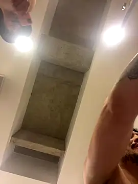 Snapshot of aangie__uwu chatting on November 1, 2025, 2:35 am aangie uwu online show from November 1, 2025, 2:35 am