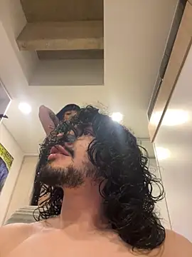 Snapshot of aangie__uwu chatting on November 3, 2025, 3:08 am aangie uwu online show from November 3, 2025, 3:08 am