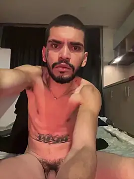 aangie  uwu online show from May 12, 2026, 3:47 am