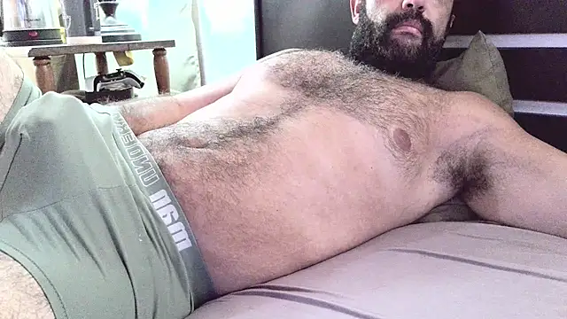 machoathome online show from February 3, 2025, 11:05 pm