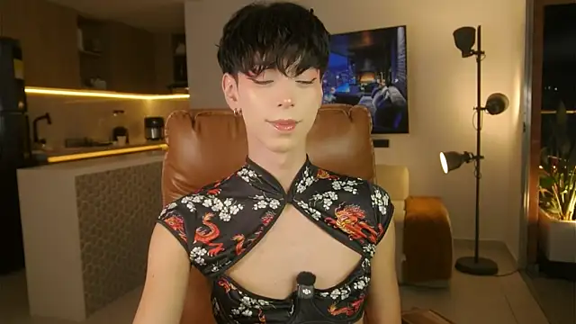 Ms Sammy online show from May 12, 2026, 1:14 am