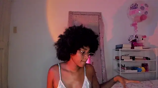 Ebony beautifull online show from April 18, 2026, 10:54 pm