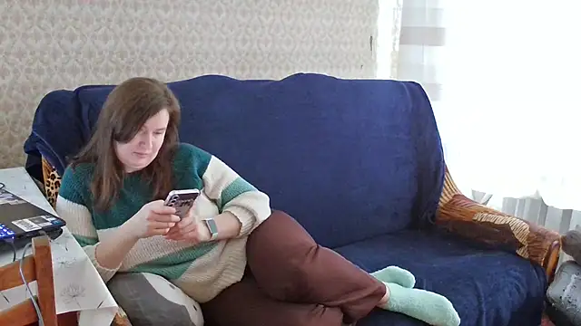 franceska blue online show from February 18, 2026, 10:11 am