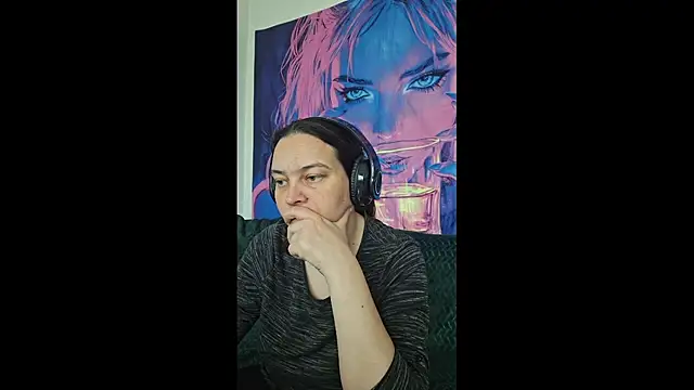 Snapshot of Cyndee_Winter chatting on May 9, 2026, 10:09 am Cyndee Winter online show from May 9, 2026, 10:09 am