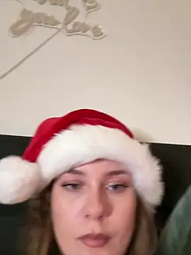 MaribelRiver online show from December 23, 2024, 6:27 pm