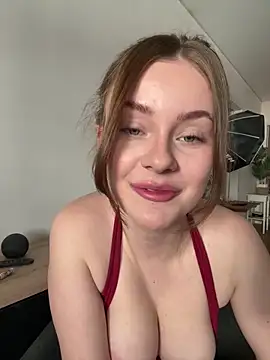 Snapshot of MaribelRiver chatting on March 24, 2026, 12:10 pm MaribelRiver online show from March 24, 2026, 12:10 pm