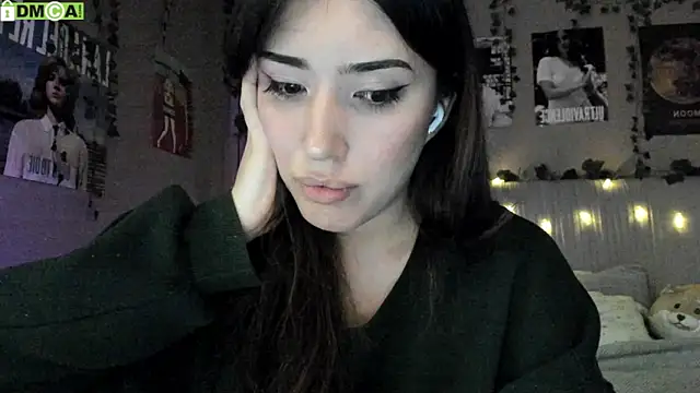 Snapshot of Anisawithlove chatting on September 23, 2025, 5:32 am Anisawithlove online show from September 23, 2025, 5:32 am