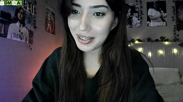 Snapshot of Anisawithlove chatting on October 11, 2025, 8:57 am Anisawithlove online show from October 11, 2025, 8:57 am