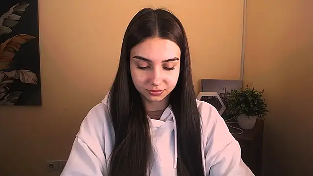 Snapshot of Lili_magic chatting on October 15, 2025, 7:52 am Lili magic online show from October 15, 2025, 7:52 am