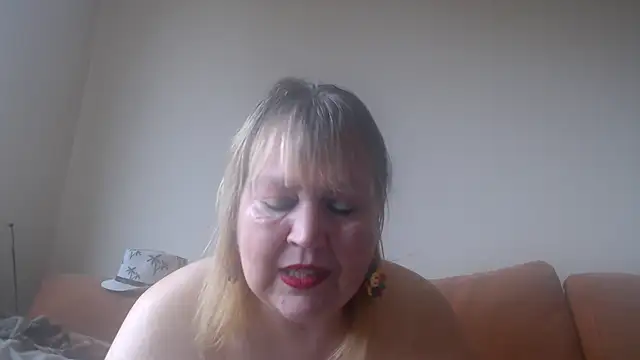 Blasflittchen online show from February 5, 2025, 11:44 am