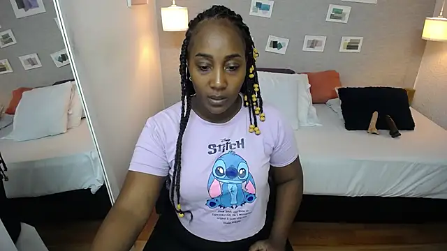 kiara evanss online show from December 12, 2024, 8:53 pm