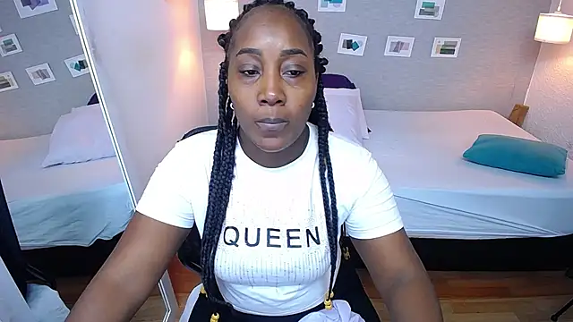 kiara evanss online show from December 13, 2024, 8:26 pm