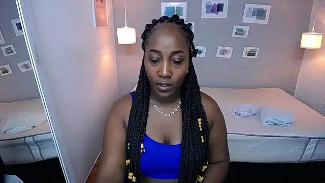 kiara evanss online show from December 18, 2024, 8:36 pm