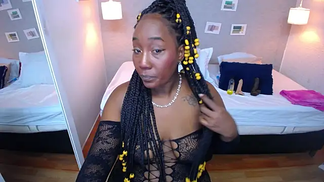 kiara evanss online show from December 19, 2024, 11:25 pm
