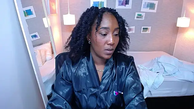 kiara evanss online show from December 24, 2024, 2:21 am