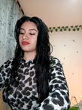 tara20  online show from February 11, 2025, 2:35 am