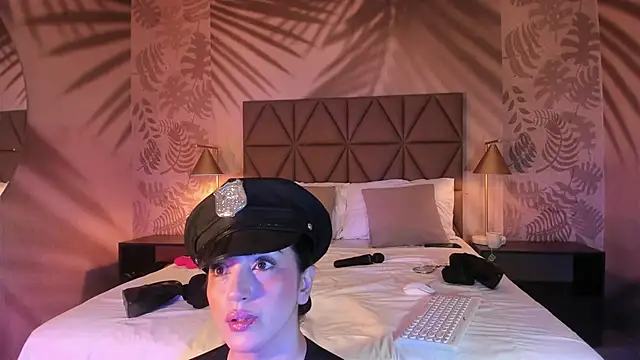 Snapshot of LIAH_IZUMI chatting on September 20, 2025, 1:23 pm LIAH IZUMI online show from September 20, 2025, 1:23 pm