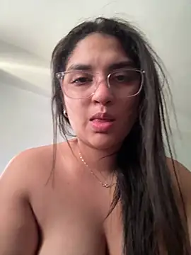 Snapshot of dalila2arab chatting on May 25, 2026, 3:18 pm dalila2arab online show from May 25, 2026, 3:18 pm