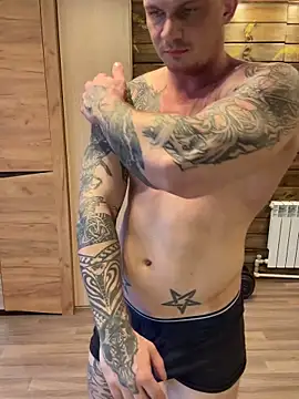 MrrKray online show from March 18, 2025, 1:31 pm