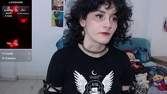 Snapshot of kitty22_ chatting on September 26, 2025, 2:43 pm kitty22 online show from September 26, 2025, 2:43 pm