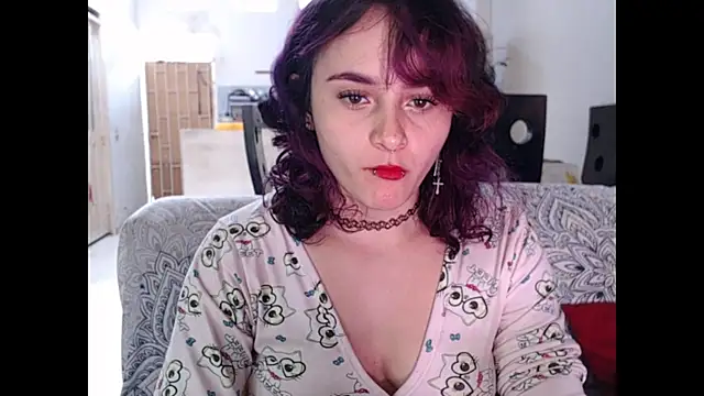 kitty22  online show from April 28, 2026, 2:33 pm