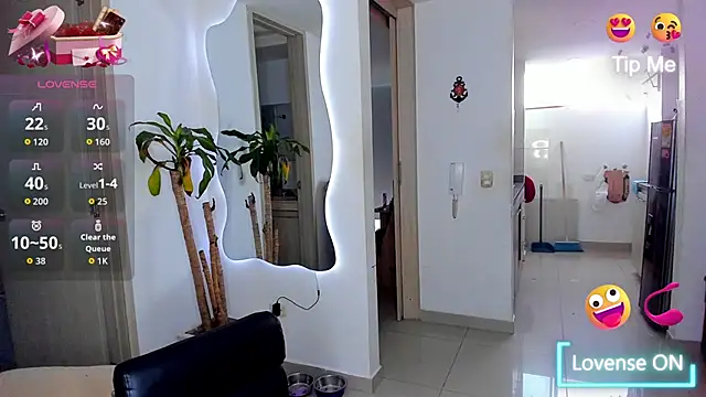 Snapshot of AbrilStivenson_ chatting on October 17, 2025, 10:01 pm AbrilStivenson online show from October 17, 2025, 10:01 pm