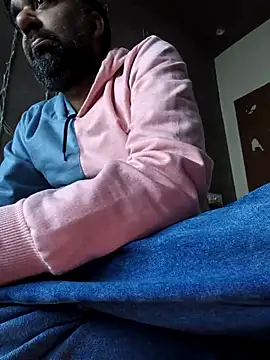 lund lol online show from December 23, 2025, 5:38 am