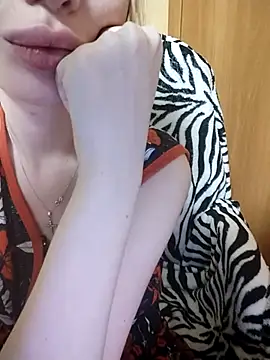 Snapshot of Elza_kom chatting on January 26, 2025, 9:51 am Elza kom online show from January 26, 2025, 9:51 am