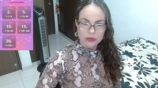 Daniella Fellers online show from December 21, 2024, 7:49 pm