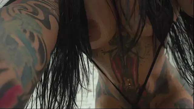 Sofhia cruz online show from March 26, 2026, 8:25 pm