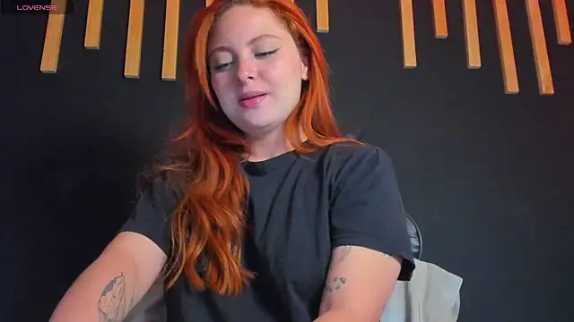 izyzys baker online show from November 8, 2025, 1:39 am