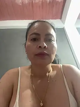 Snapshot of Janna099 chatting on July 24, 2026, 12:58 pm Janna099 online show from July 24, 2026, 12:58 pm