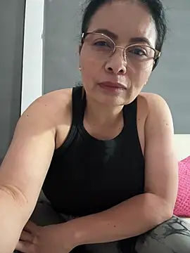 Snapshot of Janna099 chatting on July 28, 2026, 4:39 pm Janna099 online show from July 28, 2026, 4:39 pm