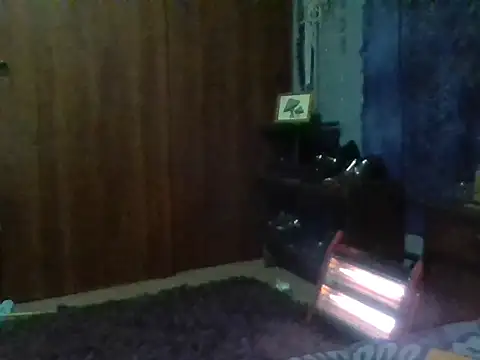 Snapshot of Fo0xybby chatting on May 6, 2026, 11:43 pm Fo0xybby online show from May 6, 2026, 11:43 pm