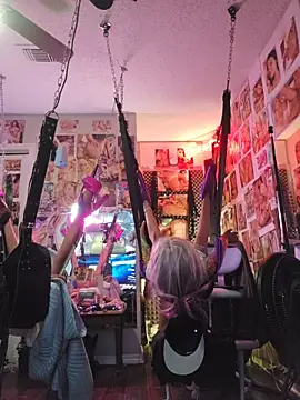 Snapshot of luvs2cumm69 chatting on March 1, 2026, 12:12 am luvs2cumm69 online show from March 1, 2026, 12:12 am