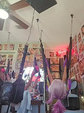 Snapshot of luvs2cumm69 chatting on March 13, 2026, 5:52 pm luvs2cumm69 online show from March 13, 2026, 5:52 pm