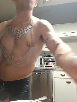 Snapshot of luvs2cumm69 chatting on March 27, 2026, 7:02 pm luvs2cumm69 online show from March 27, 2026, 7:02 pm